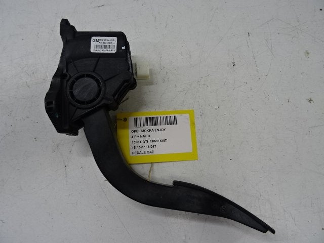 GASPEDAAL Opel Mokka / Mokka X (01-2012/12-2016) (96892405), Gebruikt, Opel