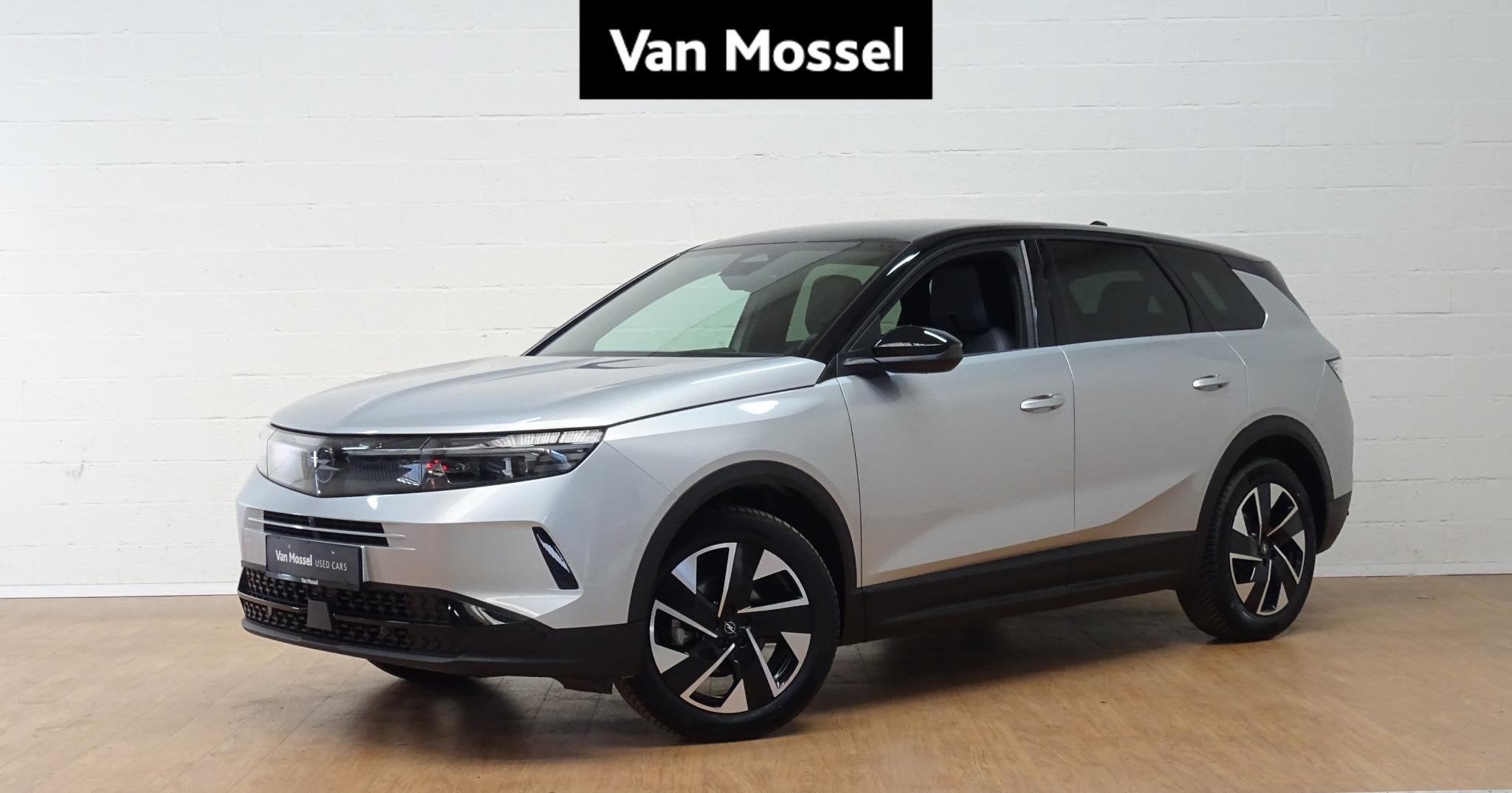 Opel Grandland 1.2 Turbo S/S Hybrid GS, Auto's, Stof, Zwart, https://public.car-pass.be/vhr/92535de3-a64f-4da8-878b-9f8376713a33