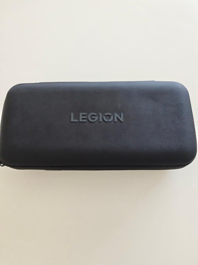 Lenovo Legion Go

2TB ssd, Handtassen en Accessoires, Zonnebrillen en Brillen | Dames, Ophalen of Verzenden