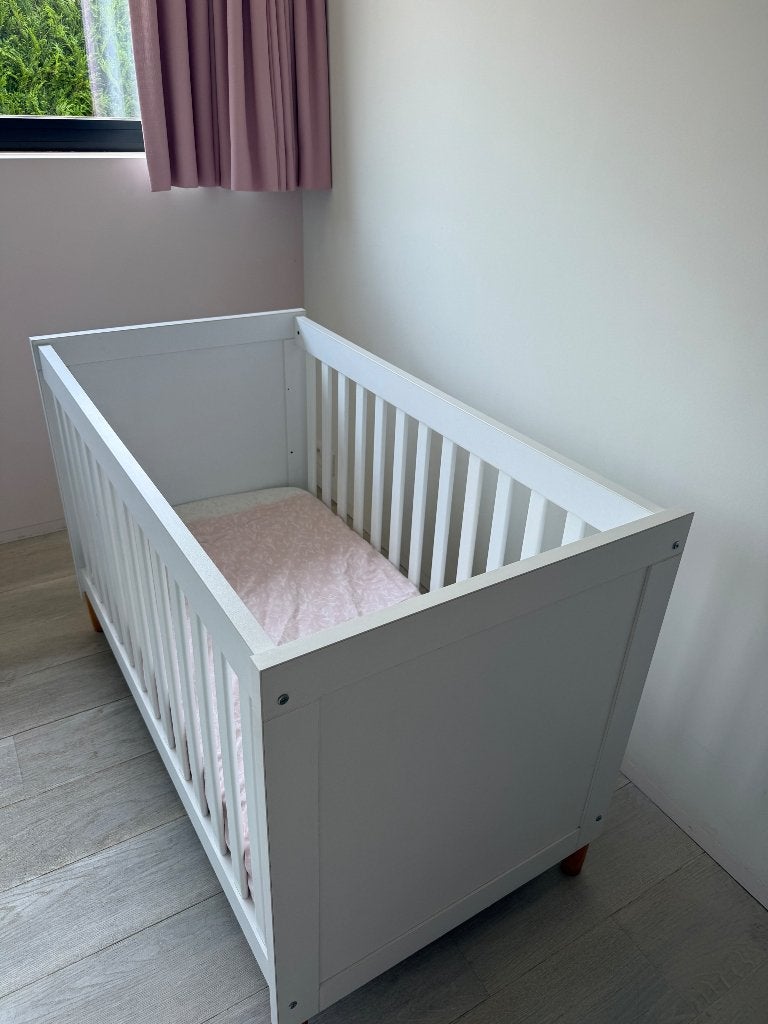 Babybedje, Ophalen, Zo goed als nieuw, Ledikant