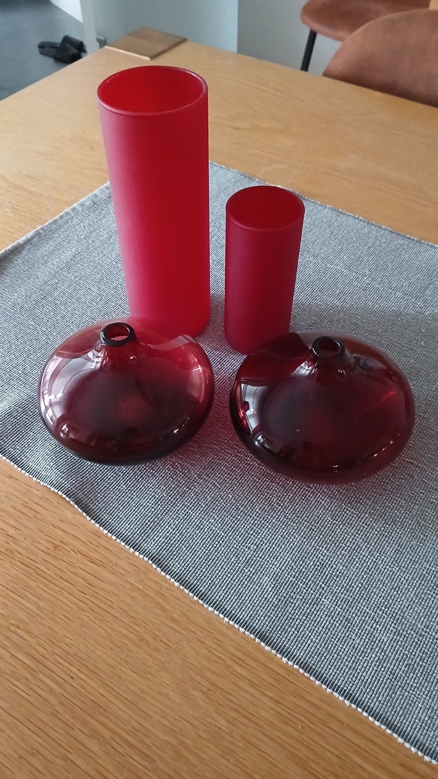 vases, Maison & Meubles, Enlèvement ou Envoi, Comme neuf, Rouge, Autres types