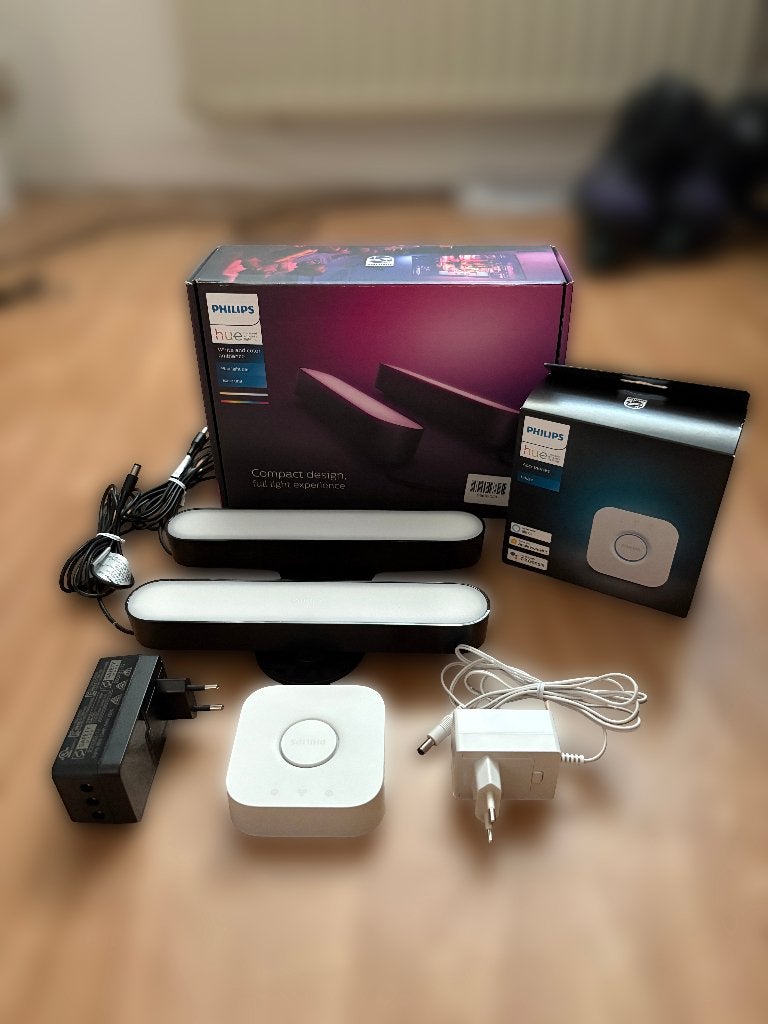 Philips Hue Play + Philips Hue Bridge, Maison & Meubles, Lampes | Spots, Comme neuf, Philips, Enlèvement ou Envoi