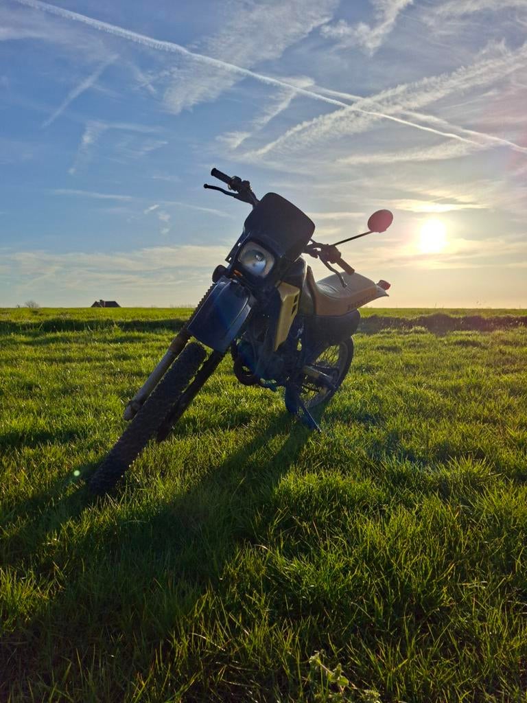Gezocht:cros brommer, Ophalen of Verzenden