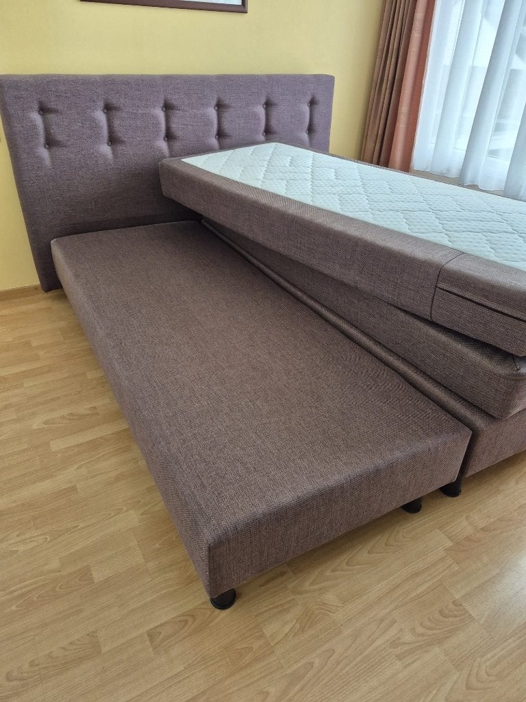 Bezorging is mogelijk 160x200 inzgs complete boxspring bed, Gebruikt, Bruin, Ophalen of Verzenden, 200 cm