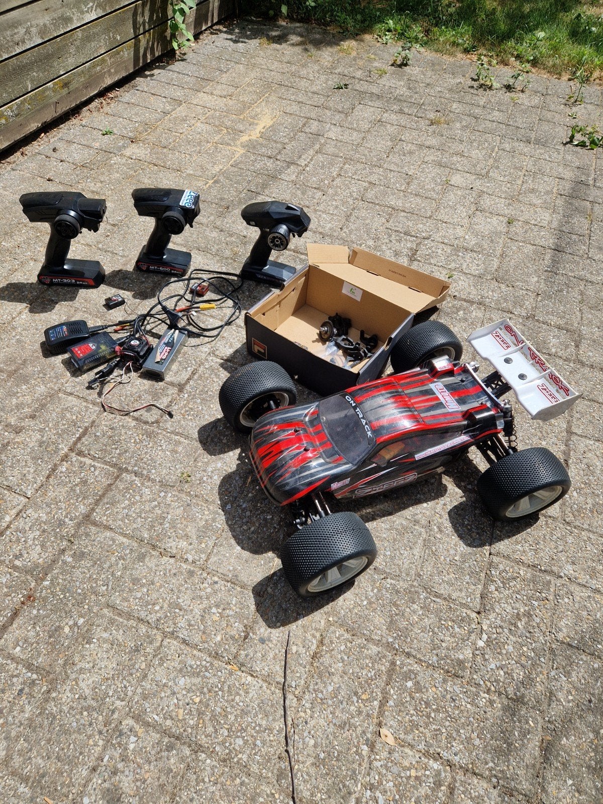 Himoto zieth 1/8 Geupgrade, Hobby & Loisirs créatifs, Modélisme | Radiocommandé & Téléguidé | Voitures, Enlèvement