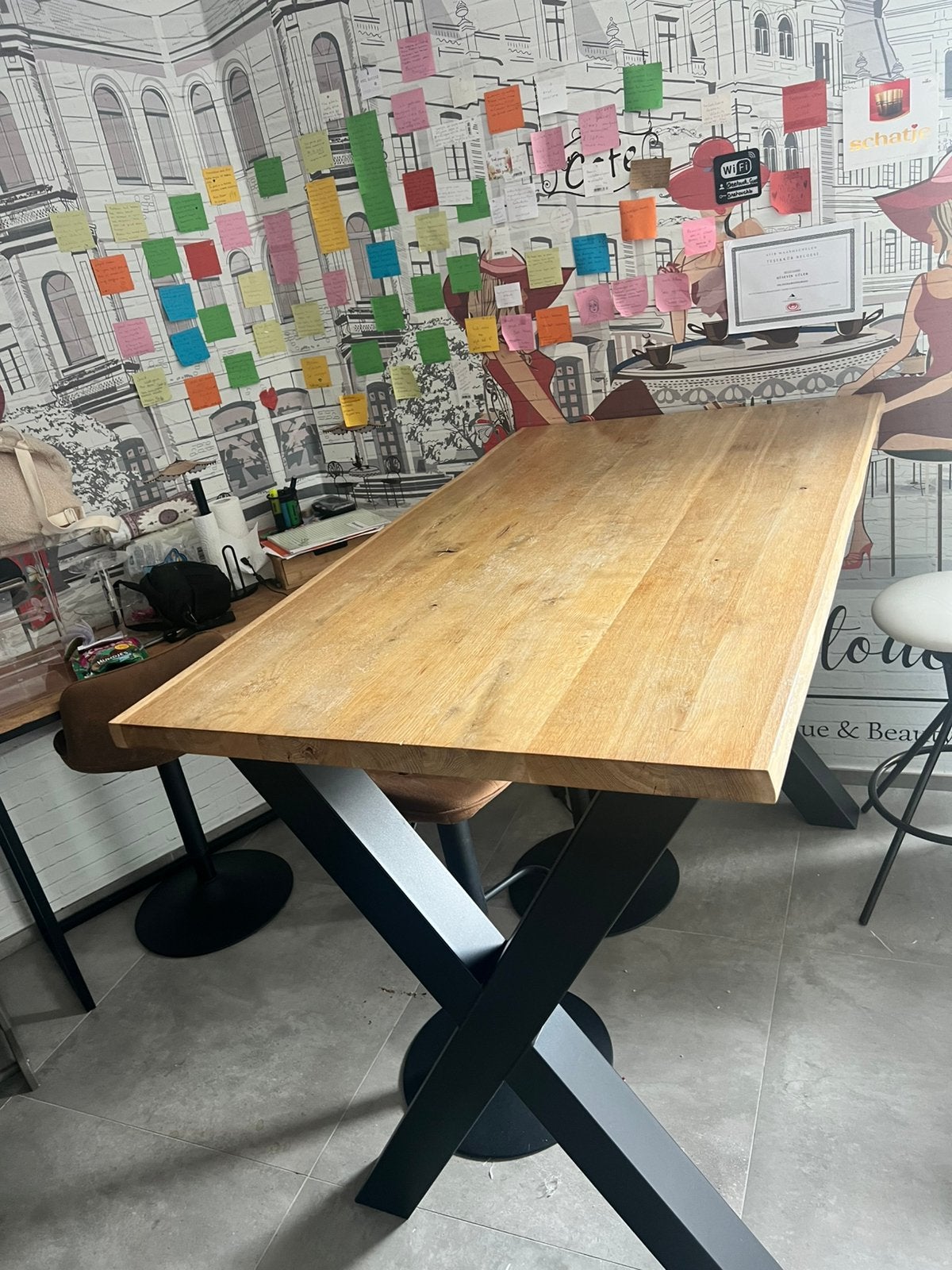 table de bar, 150 à 200 cm, Cinq personnes ou plus, Comme neuf, Enlèvement