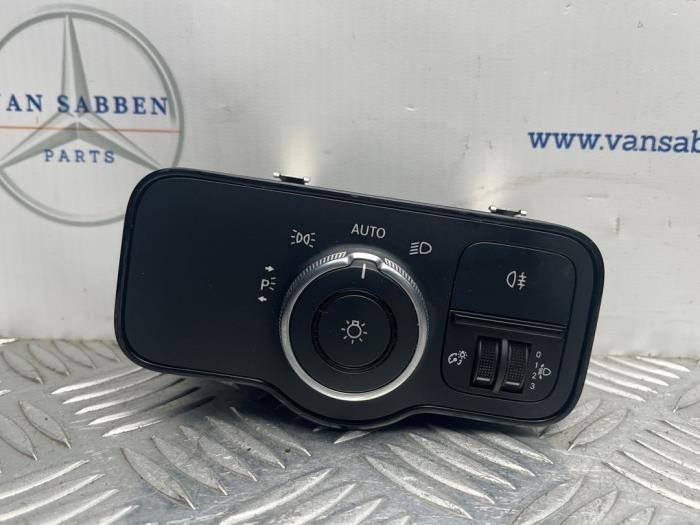 Commutateur lumière d'un Mercedes Sprinter, Autos : Pièces & Accessoires, Tableau de bord & Interrupteurs, Mercedes-Benz, Utilisé