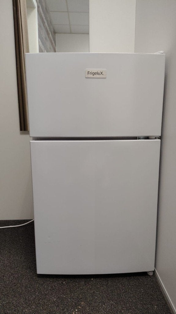 Frigelux combi, Electroménager, Réfrigérateurs & Frigos, Comme neuf, Enlèvement, 45 à 60 cm, 75 à 100 litres