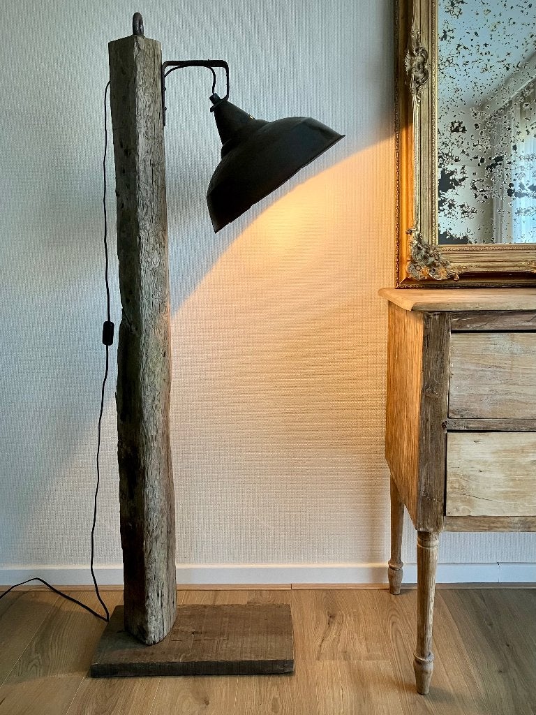 Vintage fabriek lamp op eiken balk, Ophalen