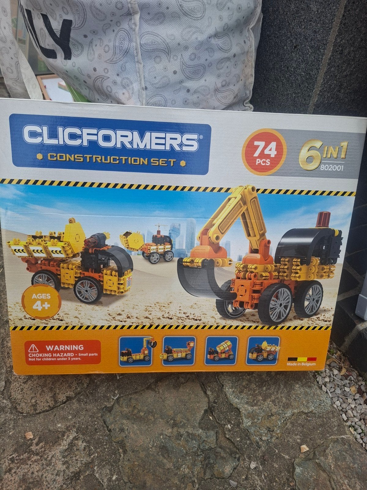 clicformers, Enlèvement