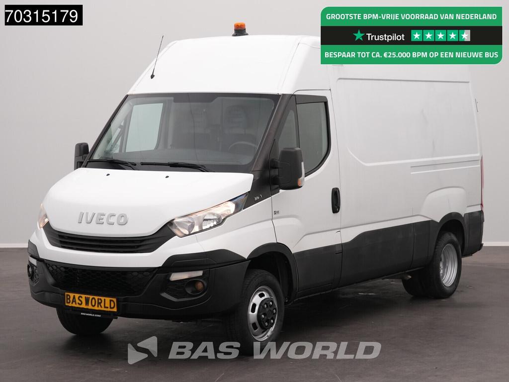 Iveco Daily 35C14 Dubbellucht L2H2 Airco Cruise Camera Werkp, Auto's, 100 kW, Cruise Control, Stof, Gebruikt