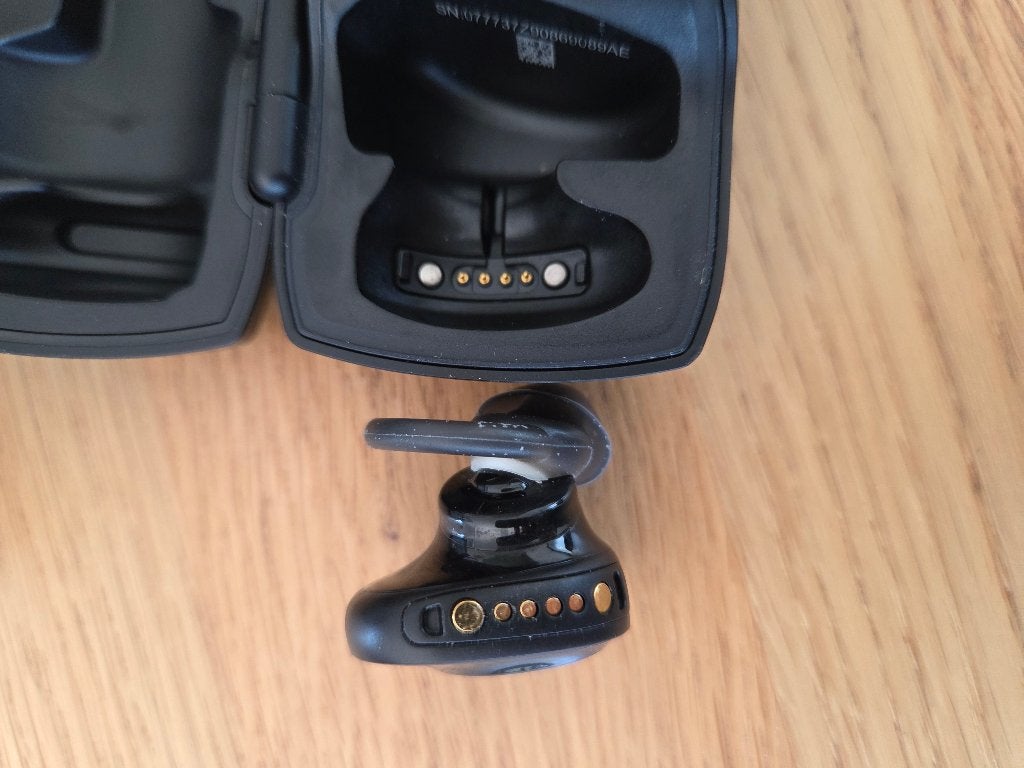 Bose soundsport free in ear oordopjes, Ophalen, Zo goed als nieuw, Zwart, Bose