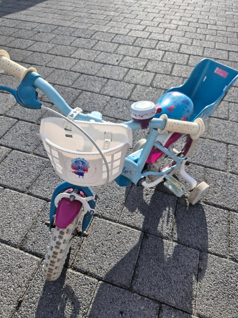 Elza frozen fiets 12 inch, Fietsen en Brommers, Fietsen | Kinderfietsjes, Ophalen, Terugtraprem, Zijwieltjes, Gebruikt