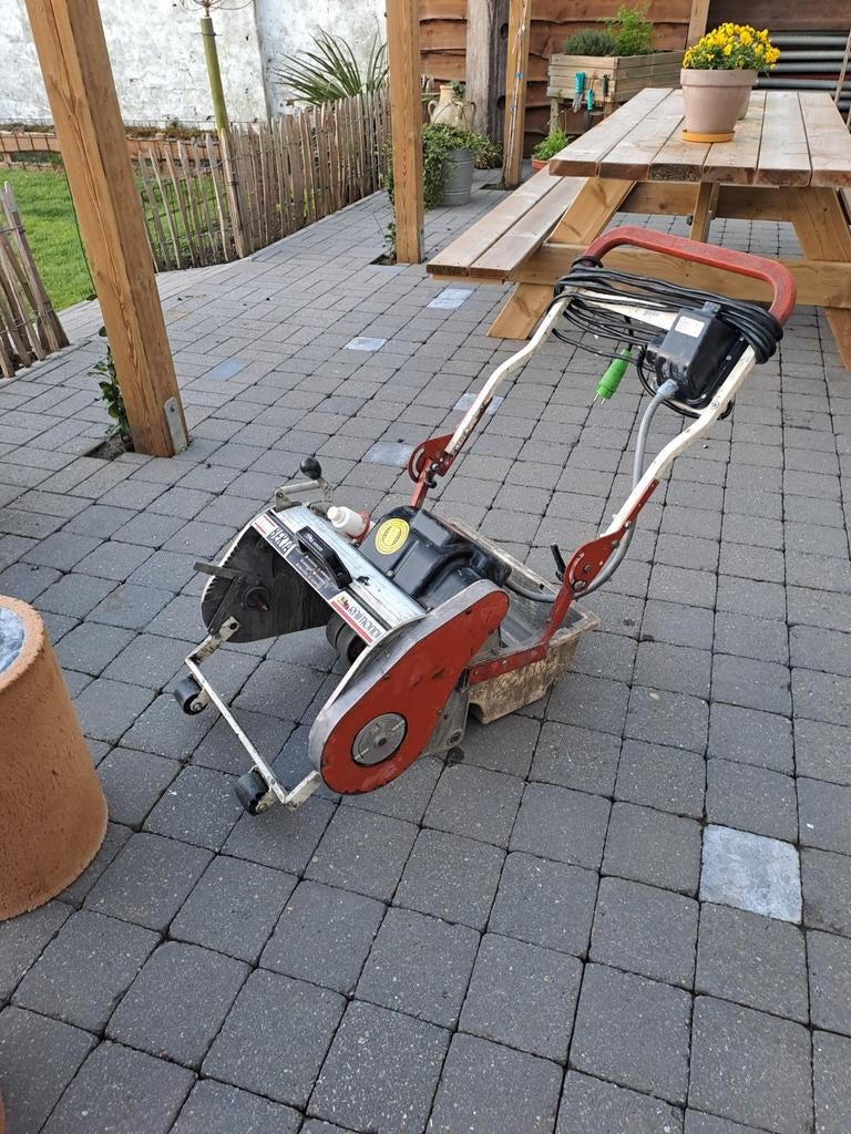 Tegel reiniger, Tuin en Terras, Ophalen