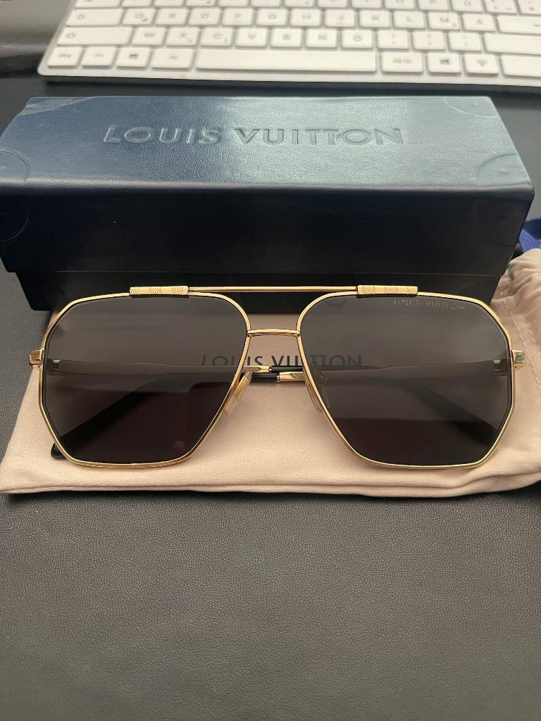Louis Vuitton Illusion Zonnebril, Handtassen en Accessoires, Zonnebrillen en Brillen | Heren, Zonnebril, Overige kleuren, Zo goed als nieuw