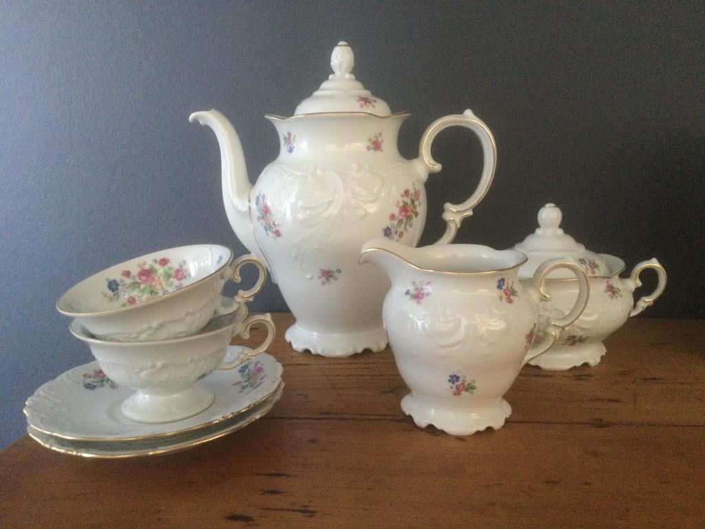 12 delig koffieservies met bloemetjes, Ophalen of Verzenden