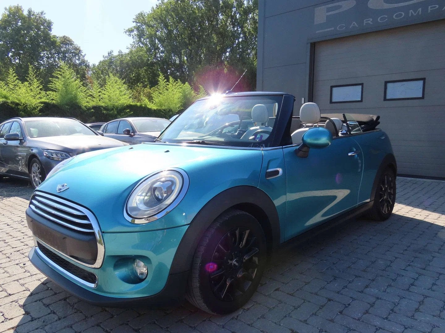 MINI Cabrio One Mini Cabriolet 1.2 One (bj 2016), Auto's, Gebruikt, Cabriolet, Blauw, 1198 cc