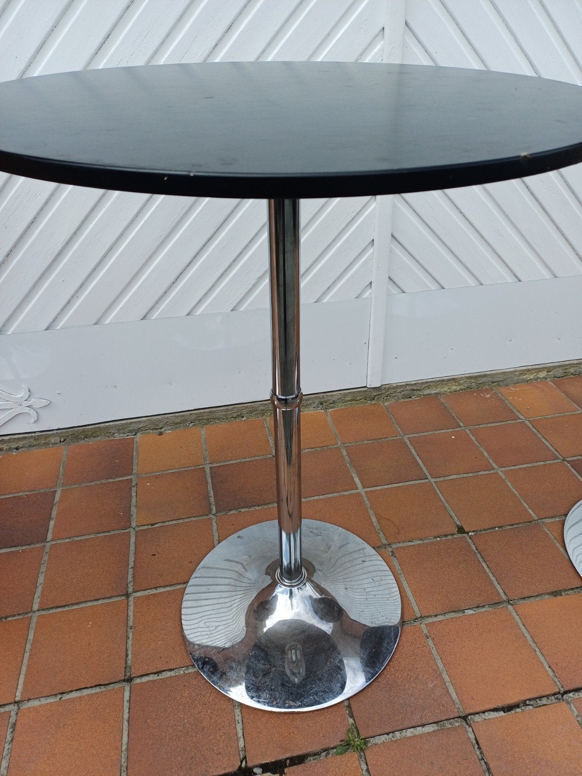 Hoge staantafel per stuk 30, Ophalen