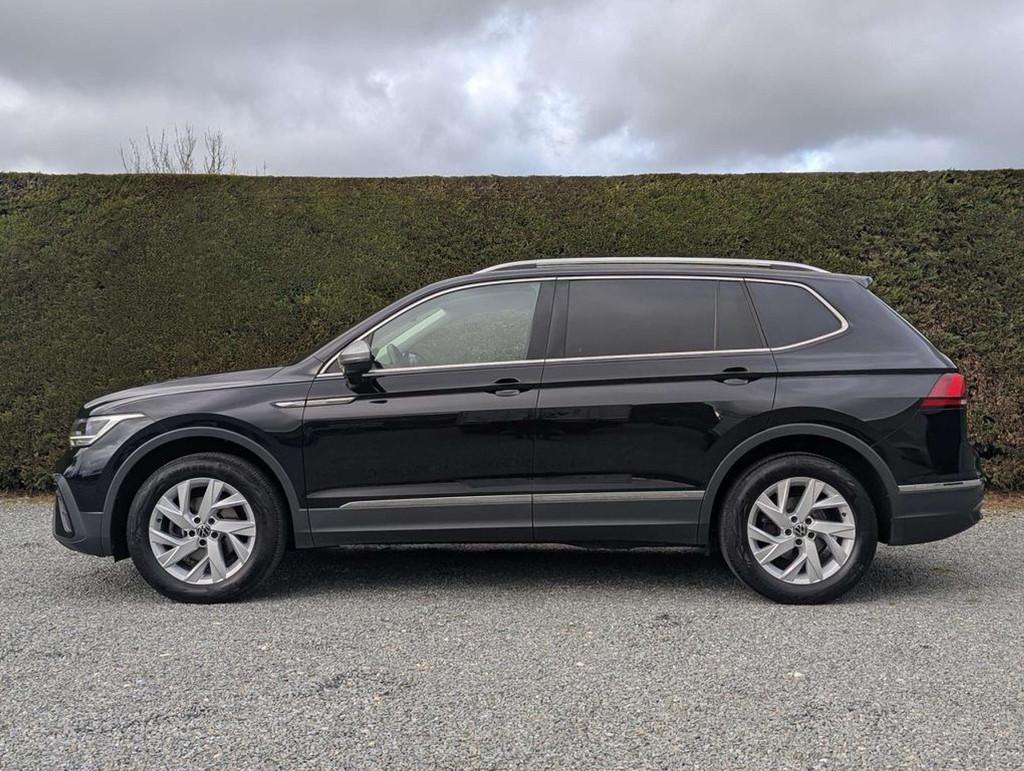 Volkswagen Tiguan Allspace Allspace - trekhaak - xenon, Voorwielaandrijving, Zwart, Bedrijf, 5 deurs