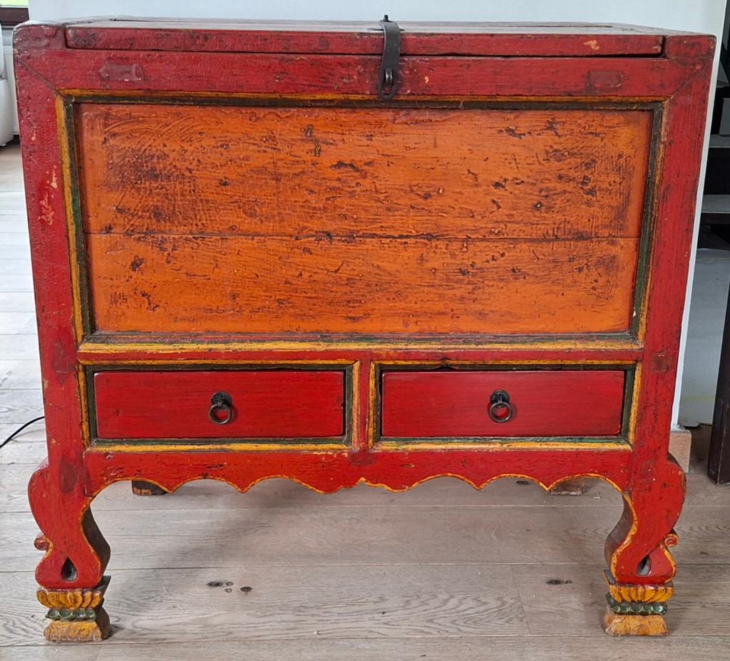 Ancien coffre asiatique / tibétain en bois peint, Enlèvement, Utilisé, Meuble asiatique