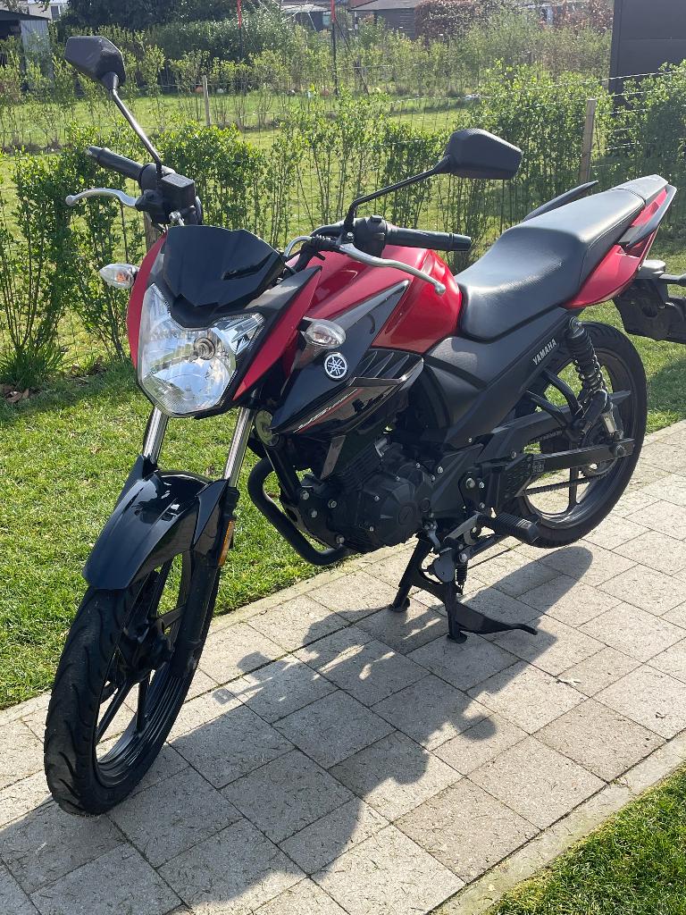Yamaha ys125, Ophalen, Gebruikt