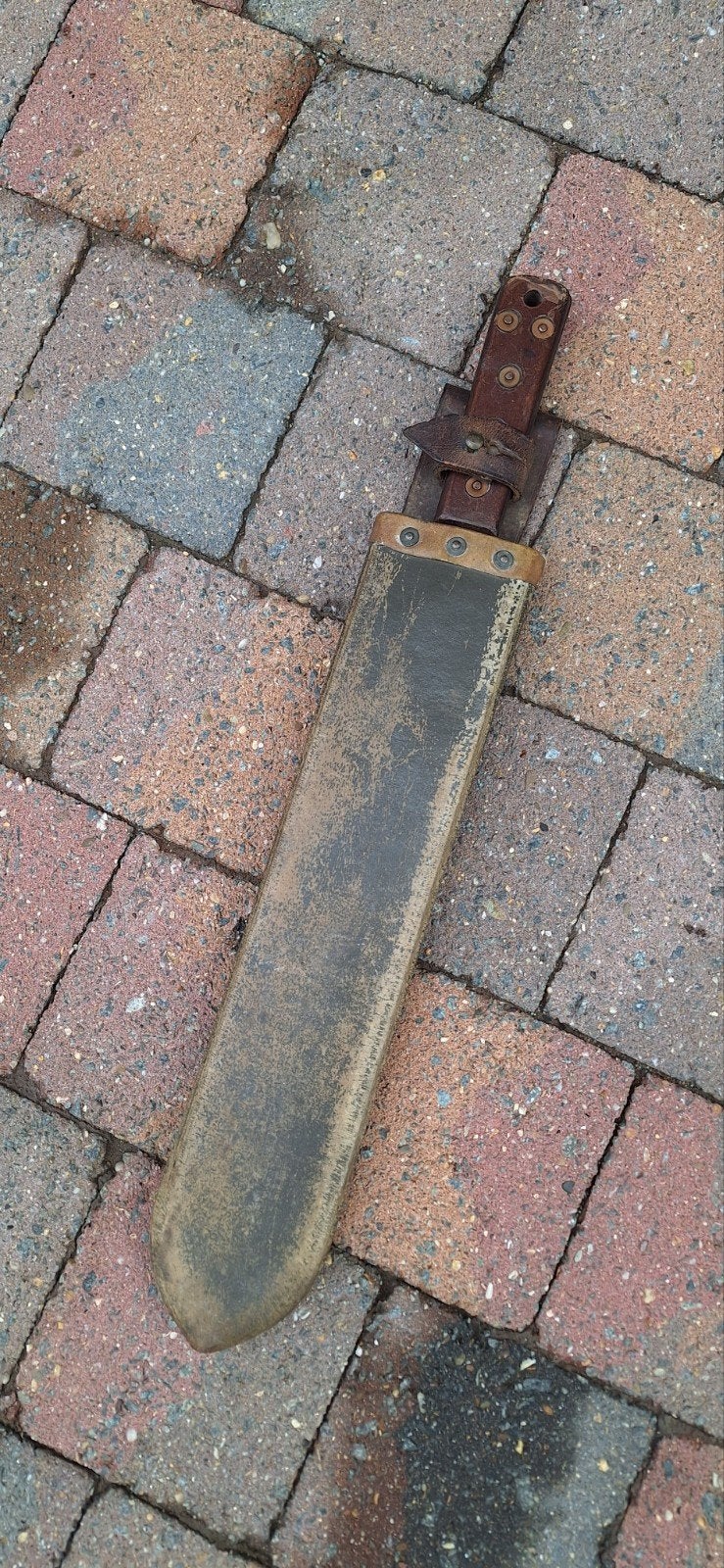 Engelse machete 1942, Ophalen