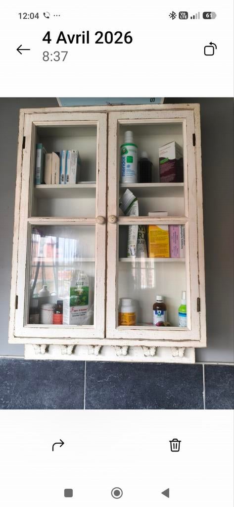 Armoire à pharmacie, Enlèvement