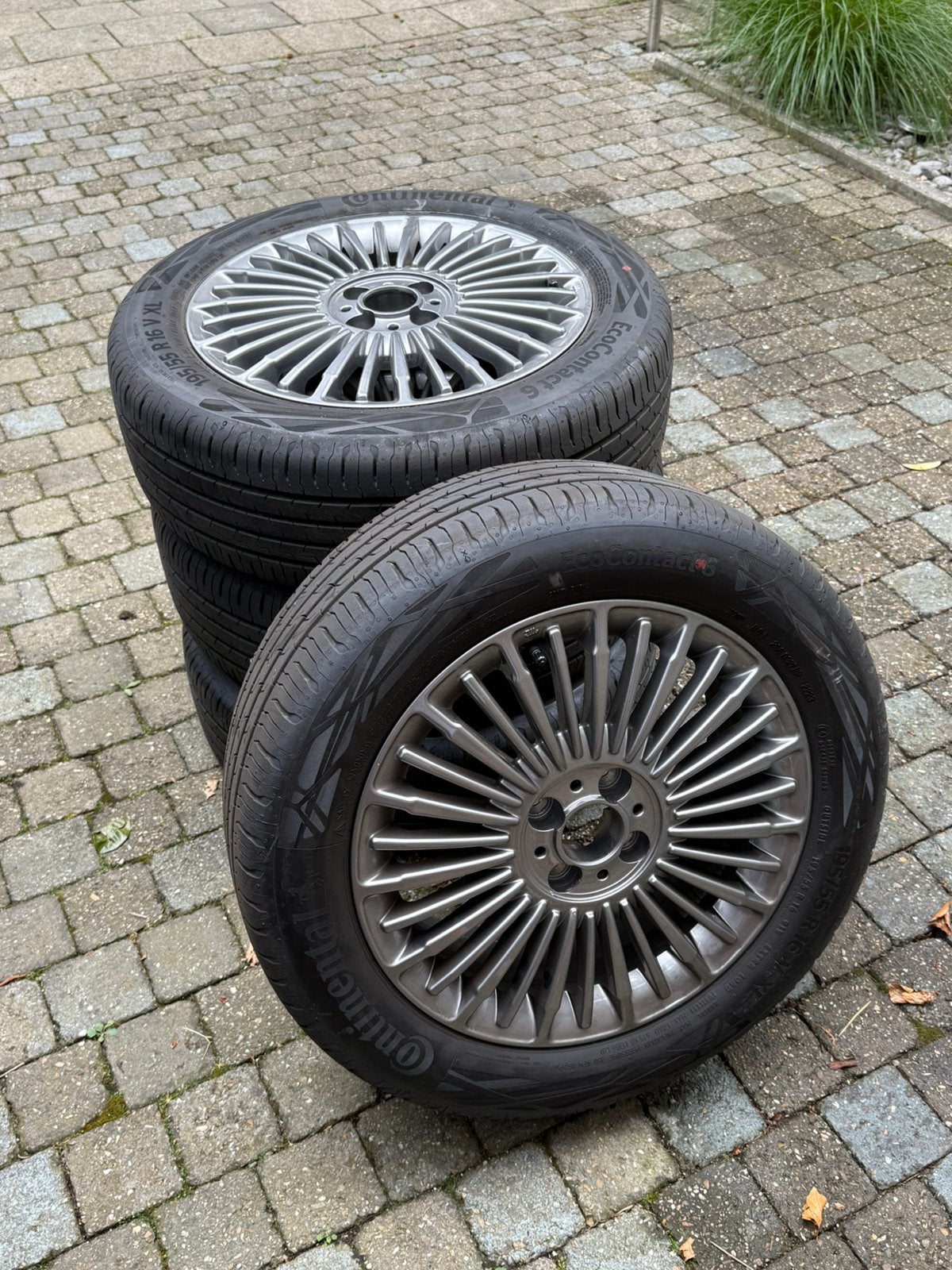 Originele 16” Fiat 500e lichtmetalen velgen met banden, Ophalen, Nieuw