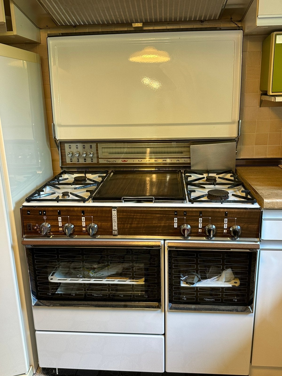 Magnif. cuisinière au gaz Becchi Imperial, Electroménager, Enlèvement, Comme neuf, Gaz