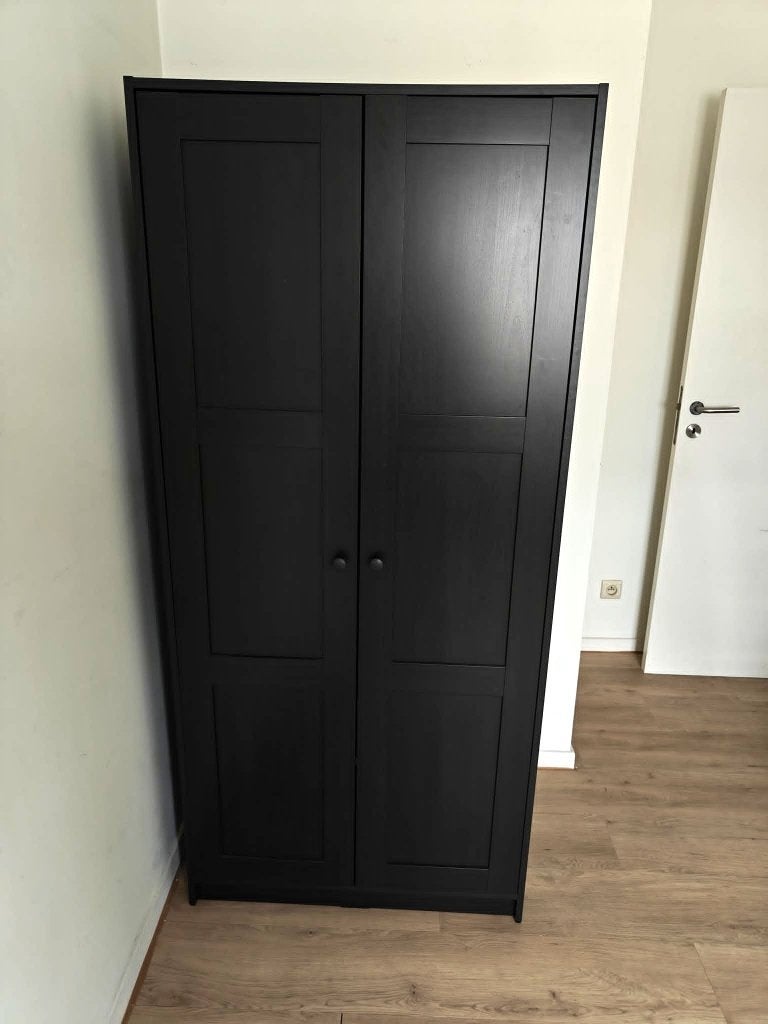 Armoire Brimnes noire, Comme neuf, 50 à 100 cm, Avec porte(s), 50 à 75 cm