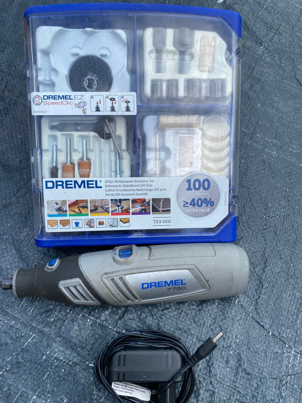 Dremel met ingebouwde batterij en accessoires, Enlèvement ou Envoi, Comme neuf