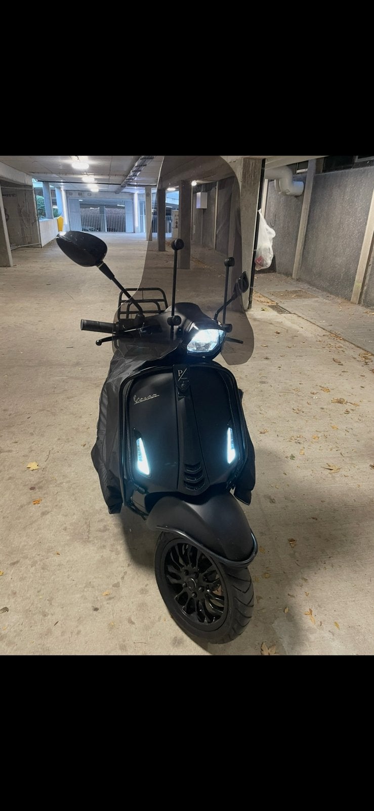 Vespa sprint notte, Enlèvement ou Envoi, Comme neuf