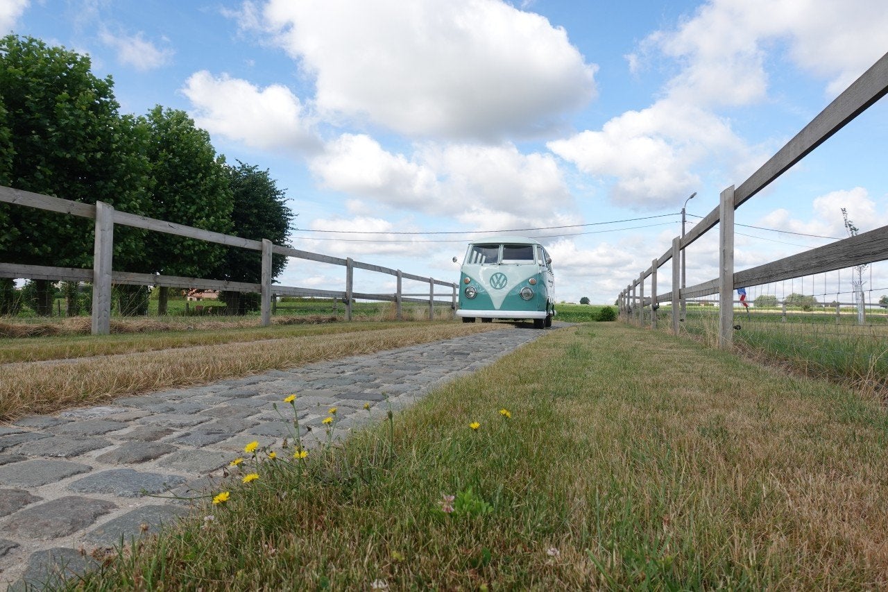 Volkswagen T1 sunroof (bj 1964), Auto's, Bestelwagens en Lichte vracht, Achterwielaandrijving, Gebruikt, 4 cilinders, https://public.car-pass.be/vhr/308b4cfa-f687-431b-88cc-62af0ef6bd89