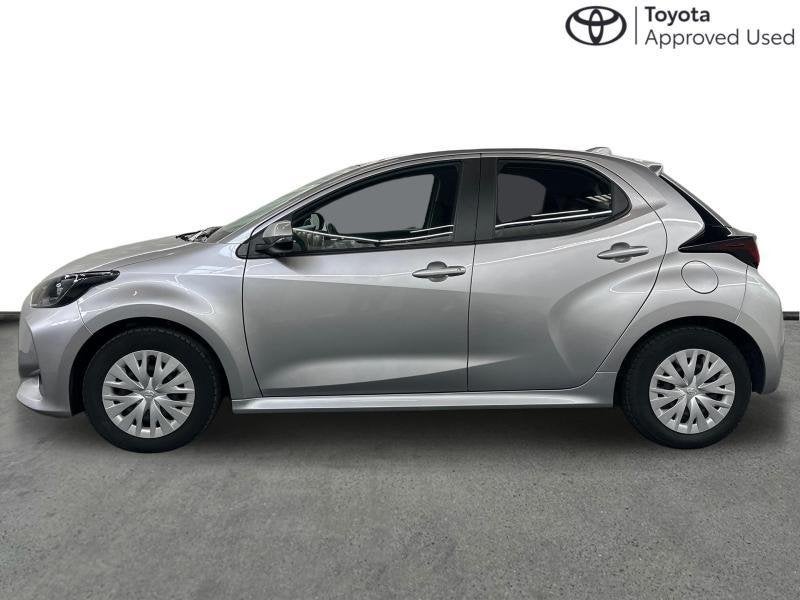 Toyota Yaris AT Active | heated seats | carplay, Argent ou Gris, Achat, Euro 6, https://public.car-pass.be/vhr/d0251c74-62d0-4367-b437-304b189df77d