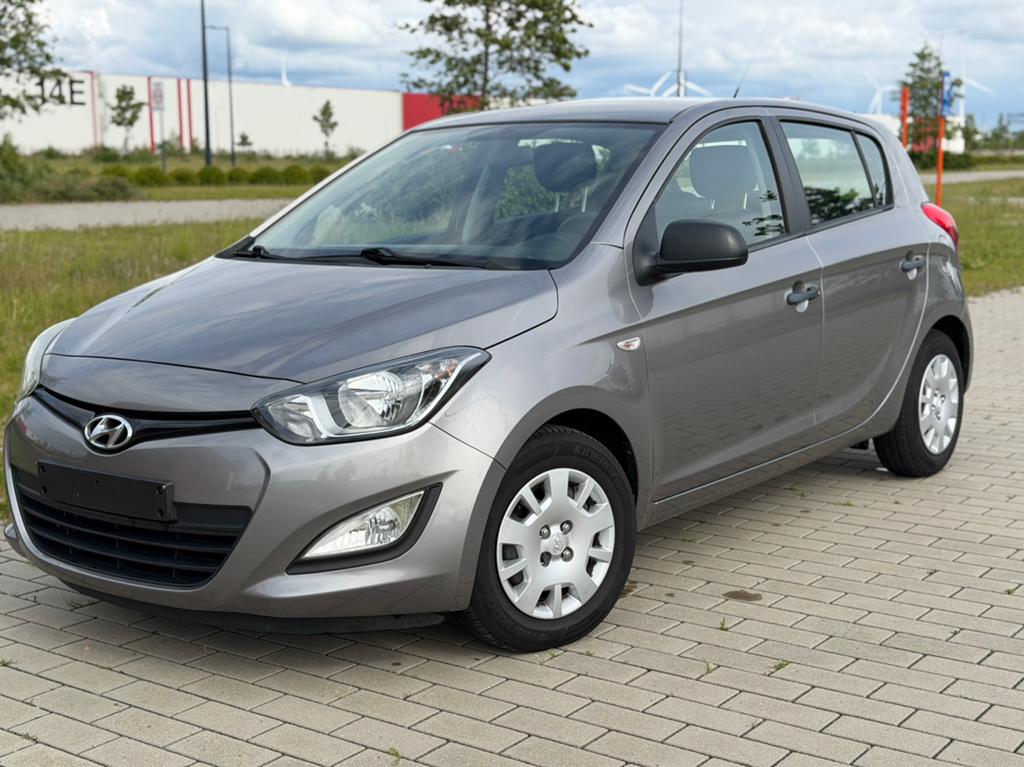 Hyundai i20 1.2 Benzine / Airco / 2012, Autos, Achat, 63 kW, Entreprise, Boîte manuelle