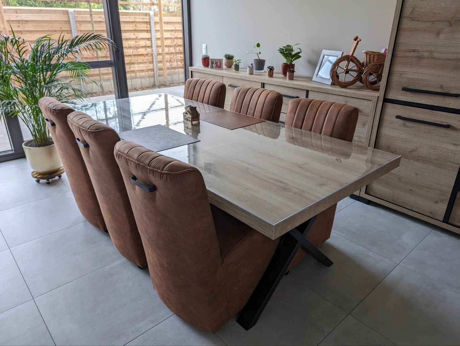 Tafel met 6 stoelen, Enlèvement