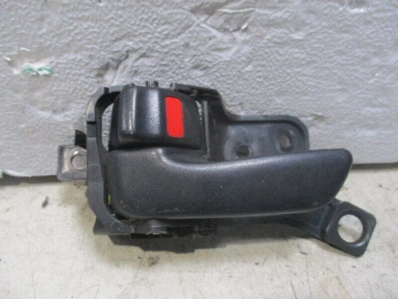 PORTIERGREEP BINNEN LINKS Toyota Celica (T20) (69206-20140), Enlèvement ou Envoi, Kundenbetreuung@toyota.de, Toyota, Utilisé