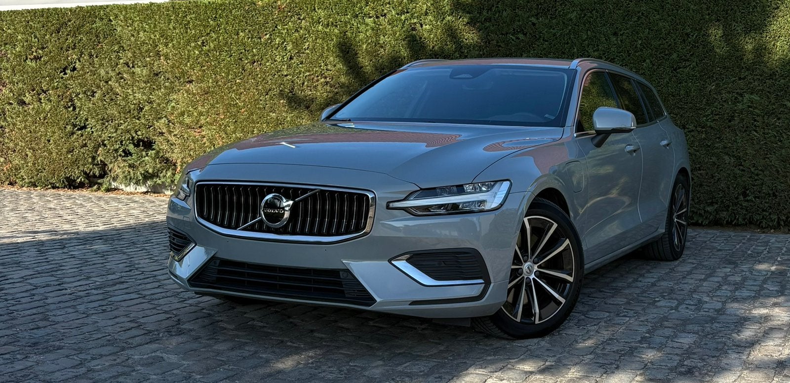 VOLVO V60 2.0 T6 PHEV core bright, Auto's, Volvo, Automaat, 4 cilinders, 1969 cc, 5 deurs