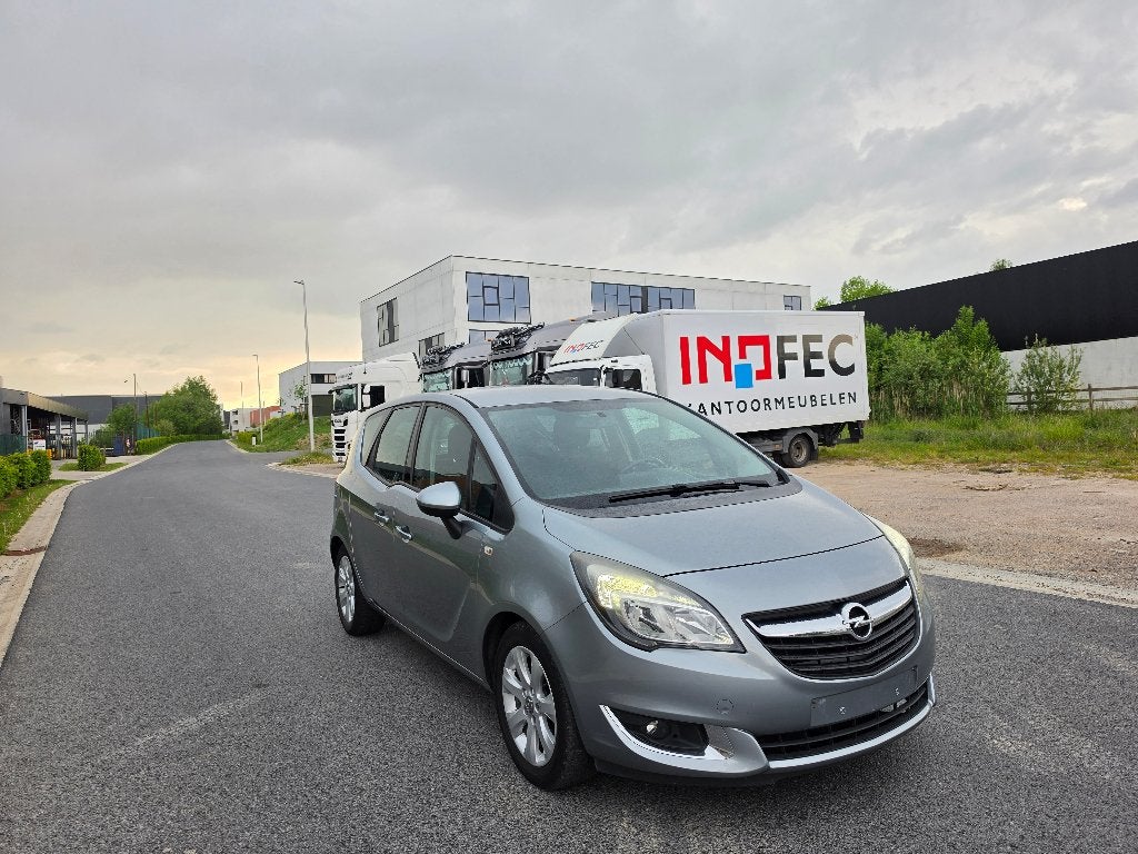 Opel Meriva 1.6cdti - 175 000km - 04/2014 EURO 6, Auto's, Voorwielaandrijving, 4 deurs, Stof, Euro 6