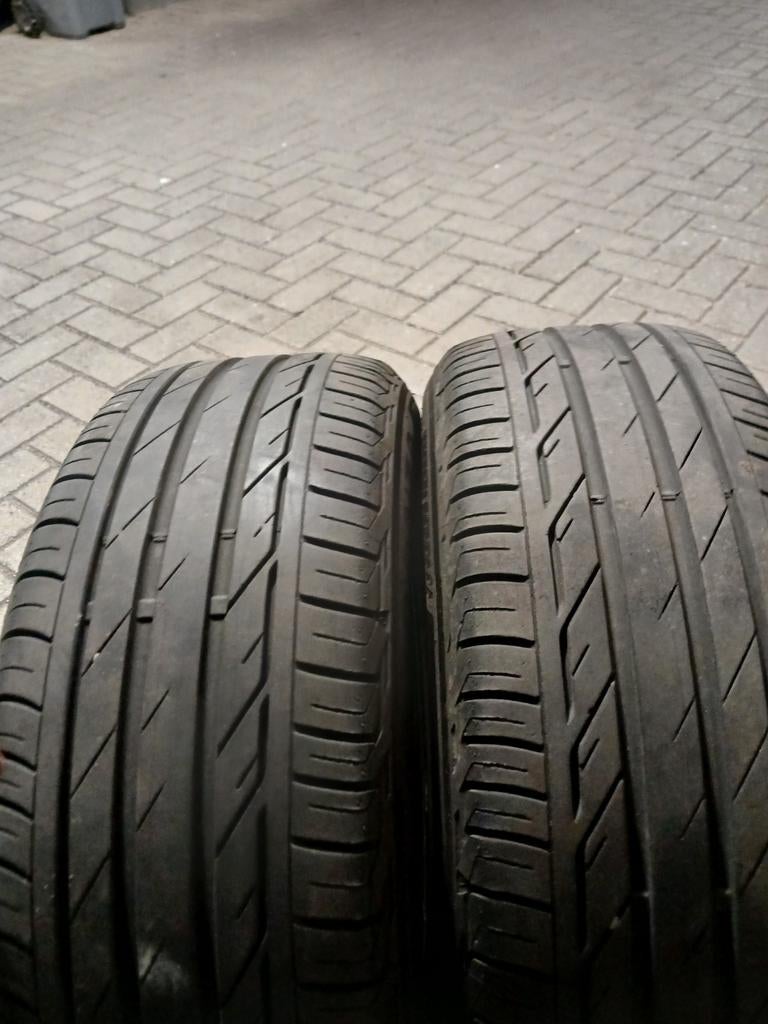 2x Bridgestone Turanza RFT T005
205 55 17 91W +- 4mm, Auto-onderdelen, Banden en Velgen, Ophalen, Gebruikt, 17 inch, 205 mm