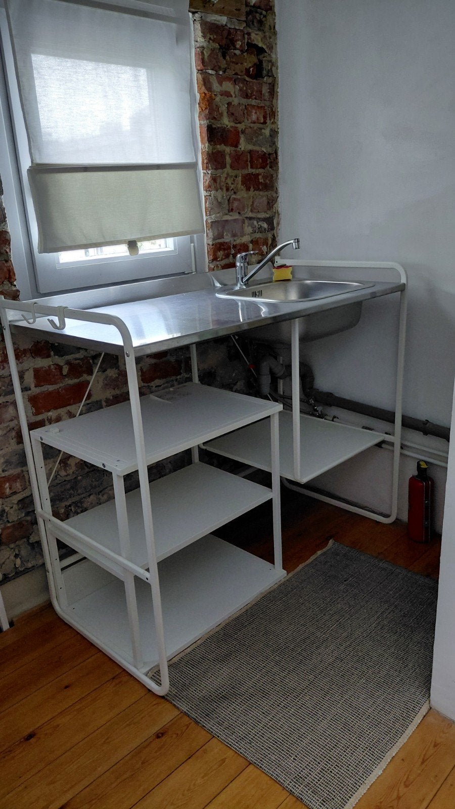 mini cuisine avec evier , syphon et robinet ikea, Maison & Meubles, 100 à 150 cm, Enlèvement, Utilisé, 100 à 150 cm