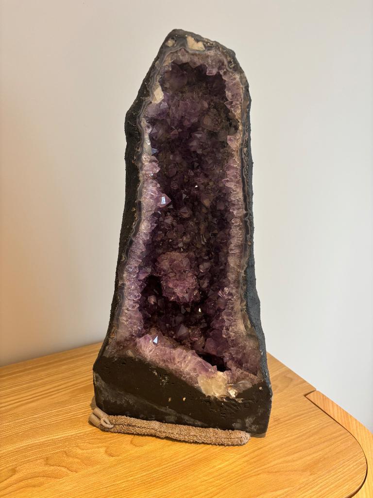 Amethist geode, Ophalen, Mineraal