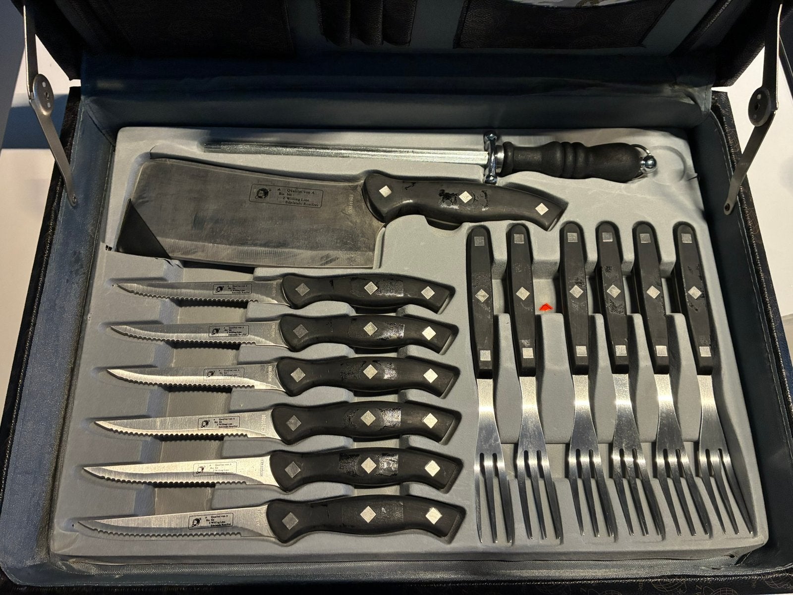 Set de couteaux XL dans un étui exclusif, Bricolage & Construction, Outillage | Outillage à main, Enlèvement ou Envoi, Comme neuf