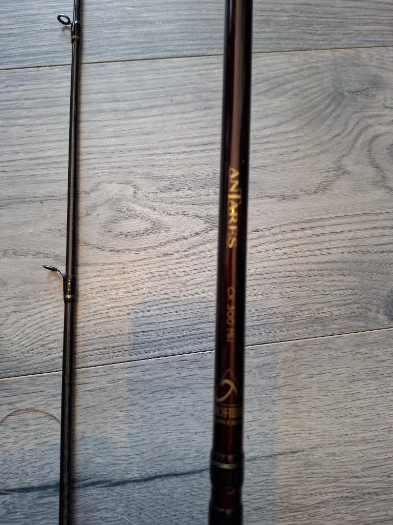 Shimano antares , snoekbaars , zeebaars ..., Watersport en Boten, Ophalen, Zo goed als nieuw, Werphengel