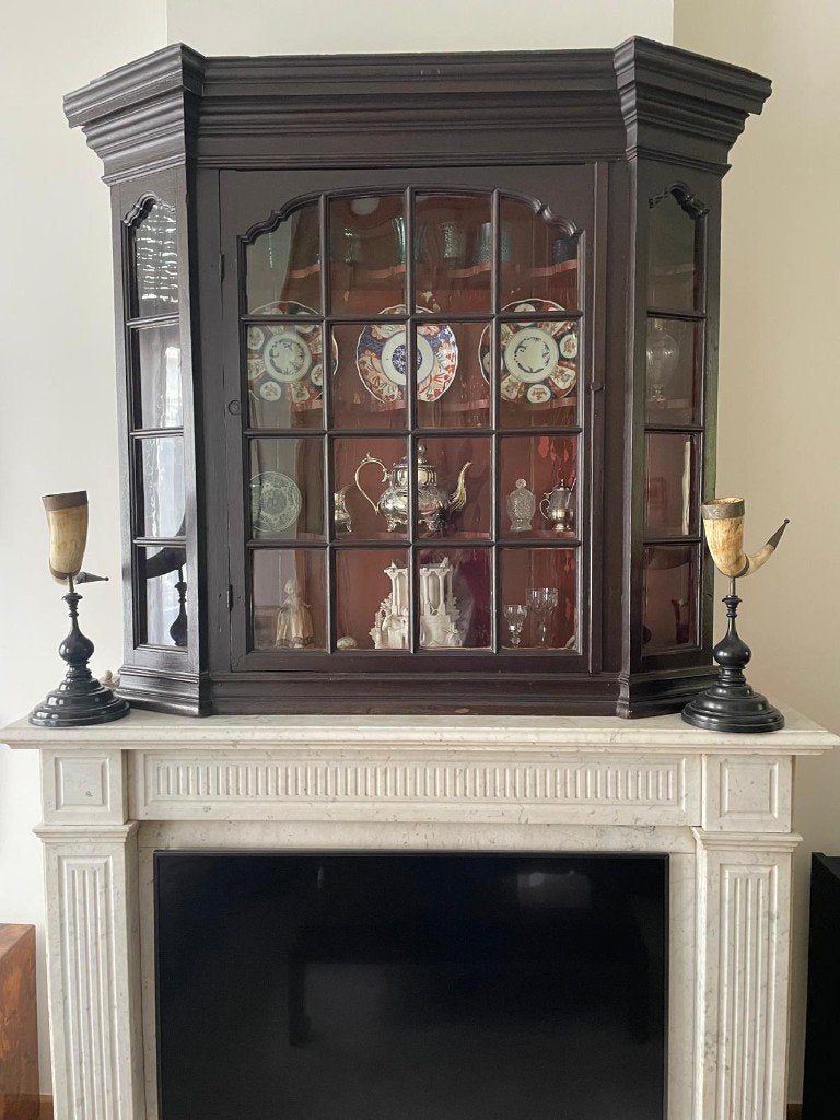 Antieke vitrine kast, Ophalen
