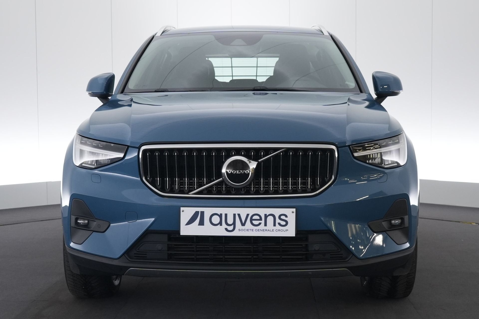 (2CFZ687) VOLVO XC40, Autos, Cuir, Achat, Euro 6, Entreprise
