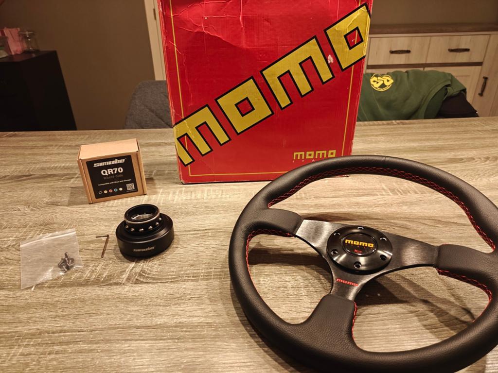 Momo 14inch stuur met simube QR70 Quickrelease, Ophalen, Zo goed als nieuw