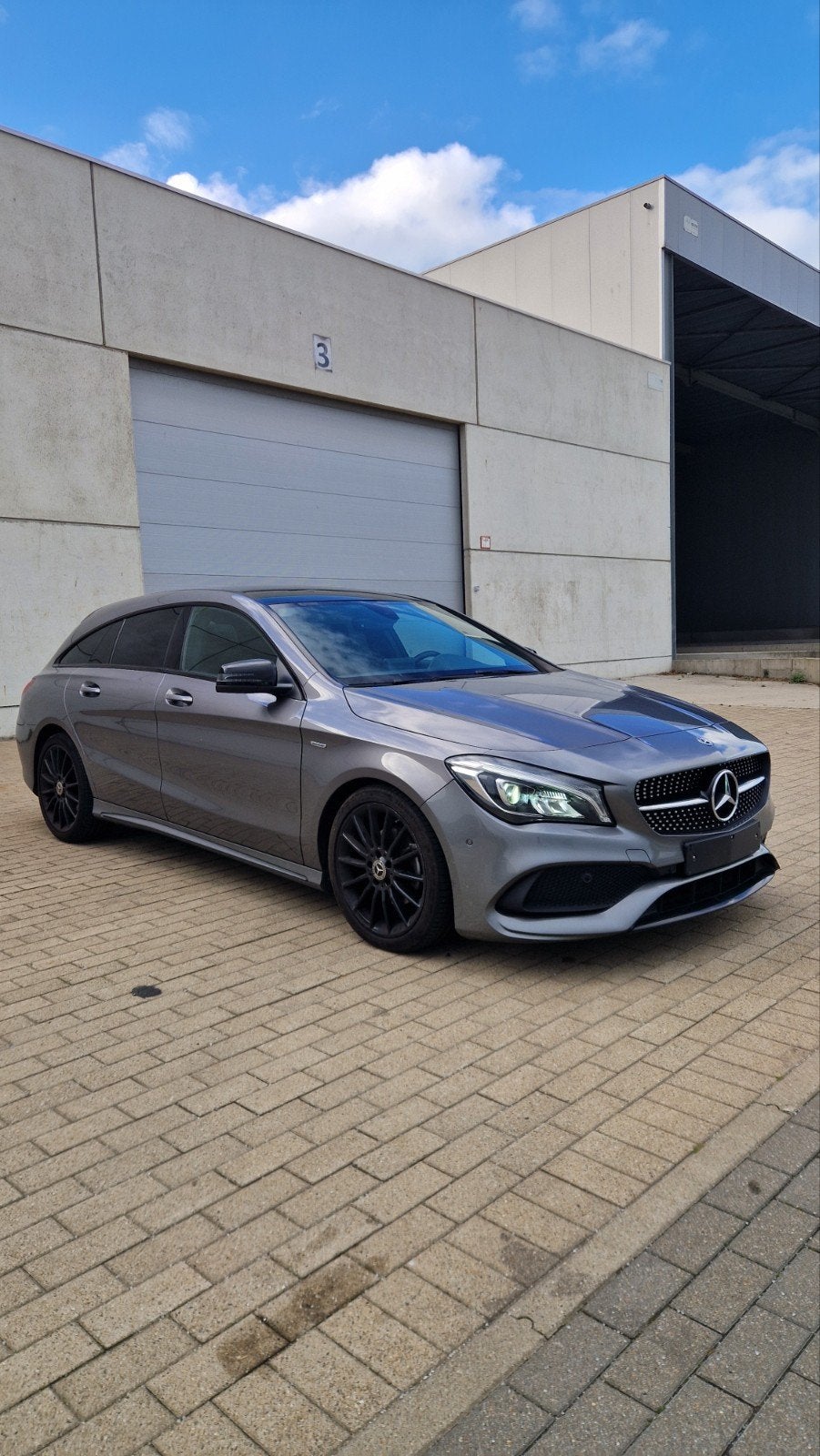 MERCEDES-BENZ CLA 180 "EDITION" ️BENZINE .AUTOMATIC, Auto's, CLA, Euro 6, 1600 cc, Leder