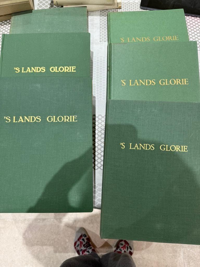 's Lands glorie, 6 delen *volledig*, Boeken, Prentenboeken en Plaatjesalbums, Ophalen of Verzenden, Gelezen, Prentenboek