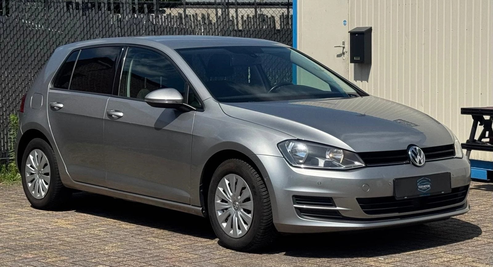 Volkswagen Golf 1.2 TSI Trendline BlueMotion, Auto's, Volkswagen, 1229 kg, Euro 5, Stof, Gebruikt